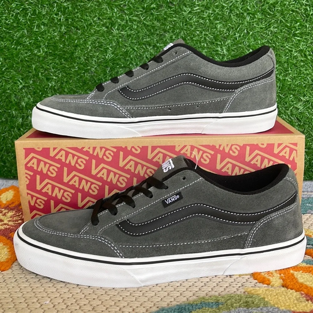 Vans Bearcat
Charcoal/White/Black
VN000DT2CWE Men’s sneakers - Picture 2 of 16